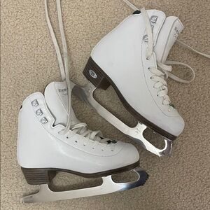 Riedell Emerald White Ice Skates Size 1